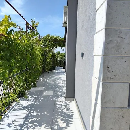 Holiday home - Sea View